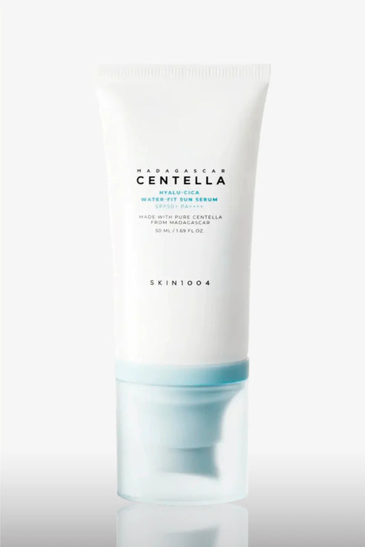 BLOQUEADOR 50 + HYALU-CICA CENTELLA  X 50 ml  -  SKIN1004-49